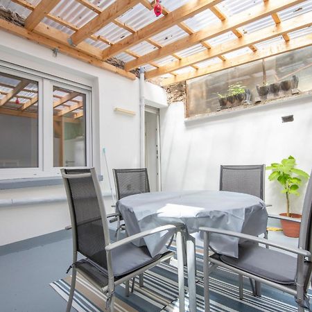 Apartment Mit Kleinem Innenhof Im Erdgeschoss Fuer Bis Zu 4 Personen Klotten Exterior photo